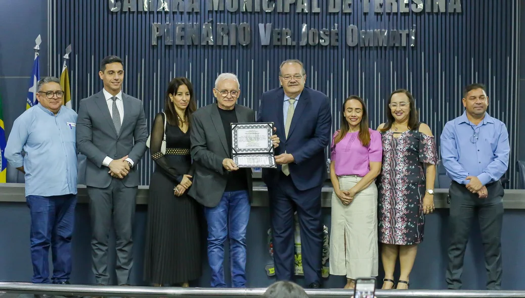 A honraria foi concedida por proposição do vereador Inácio Carvalho