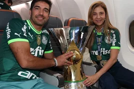 Leila Pereira nega procura de CBF por Abel Ferreira