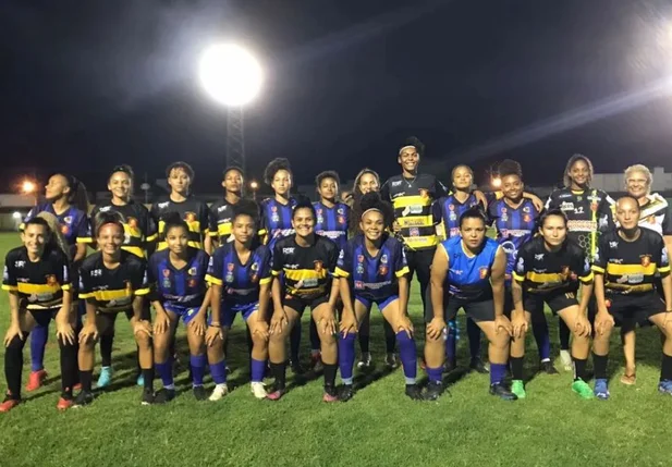 Abelhas Rainhas garantem vaga na final do Piauiense Feminino