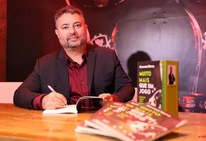 Vasco demite Bracks e Alexandre Mattos é foco da Cruz de Malta