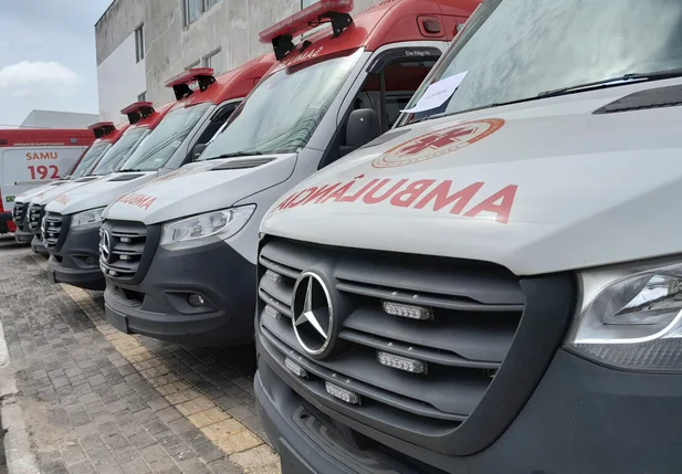 Ambulâncias do Samu entregues