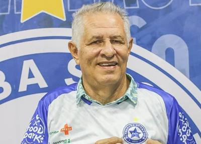 Arnaldo Lira, técnico do Parnahyba para 2024