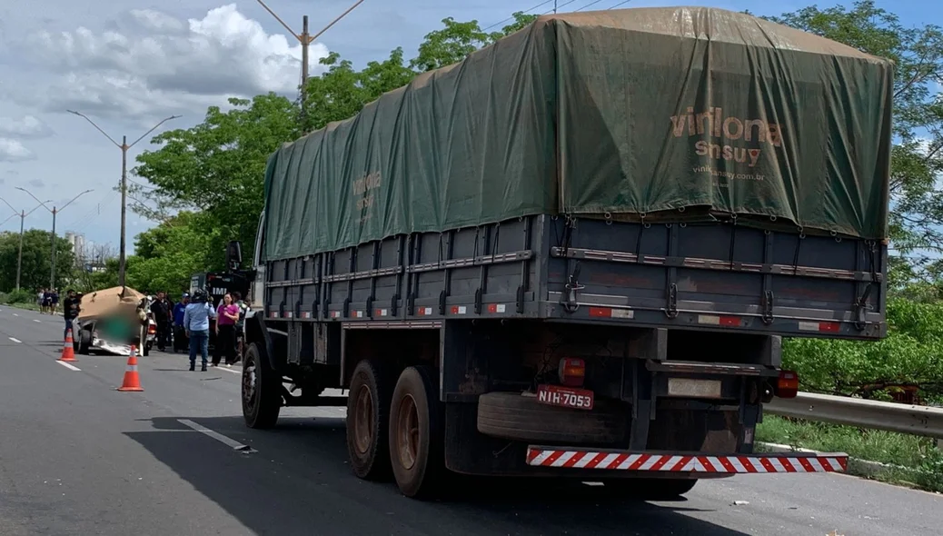 Caminhão envolvido no acidente