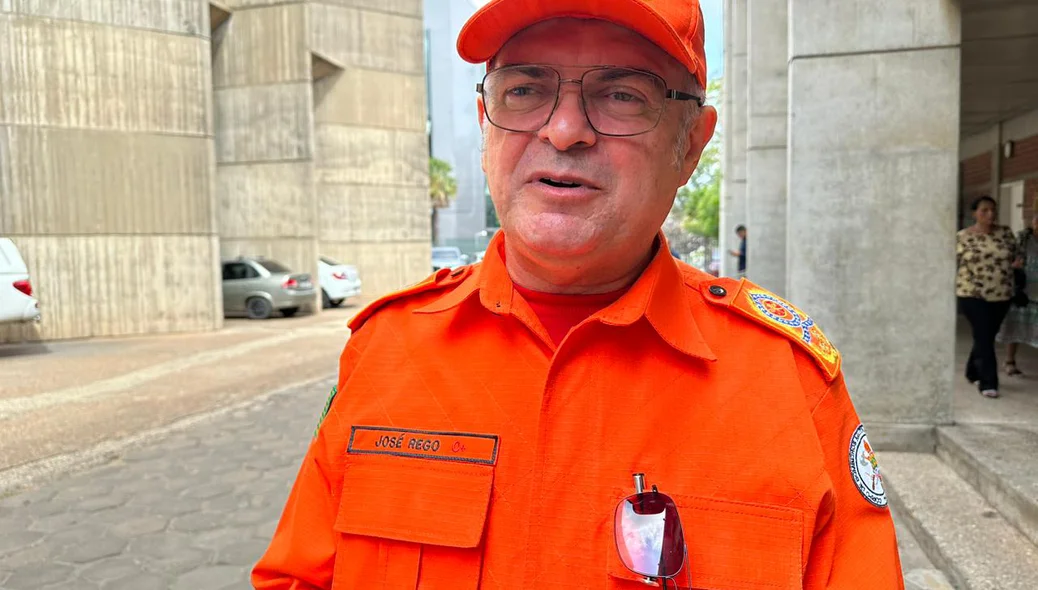 Coronel José Rego, comandante do Corpo de Bombeiros