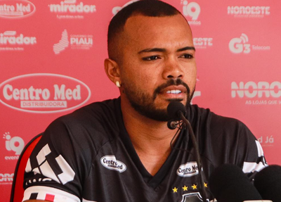 Doda, volante do River