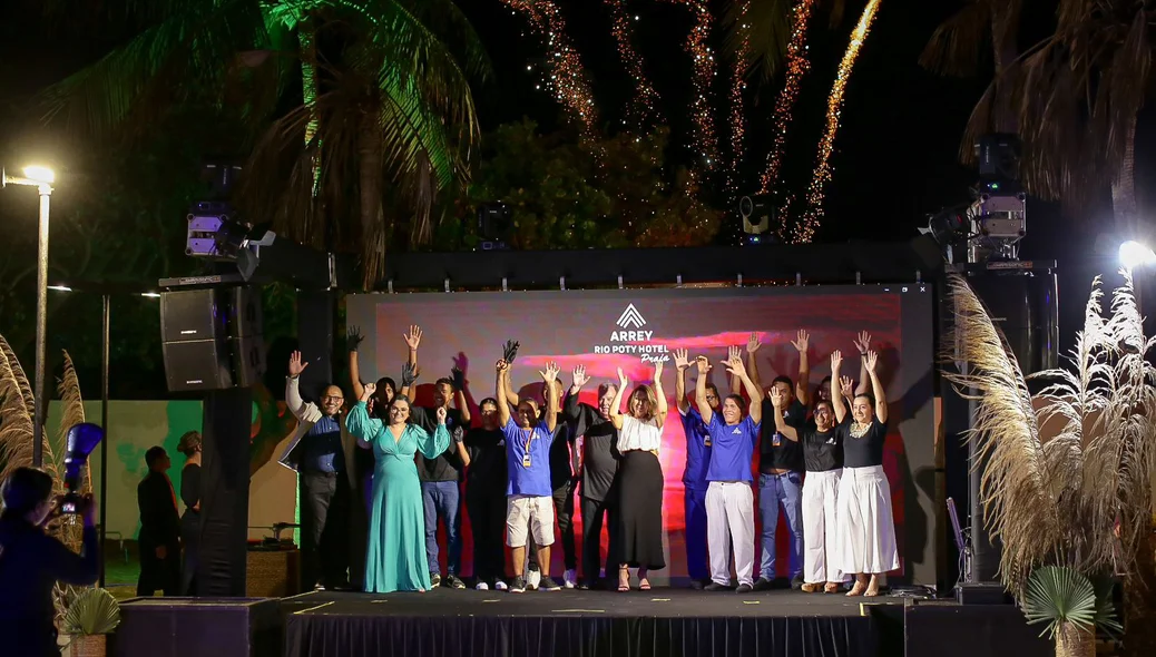 Equipe do Arrey Rio Poty Hotel Praia