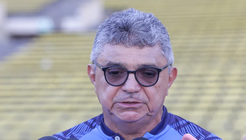 Flávio Araújo , Treinador de futebol
