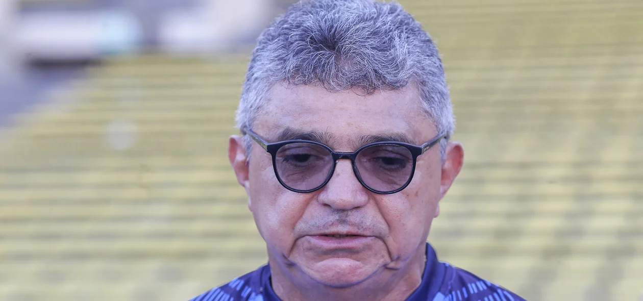 Flávio Araújo , Treinador de futebol