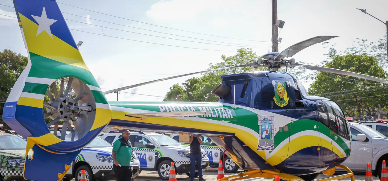 Governado Rafael Fonteles entrega novo helicóptero para Polícia Militar