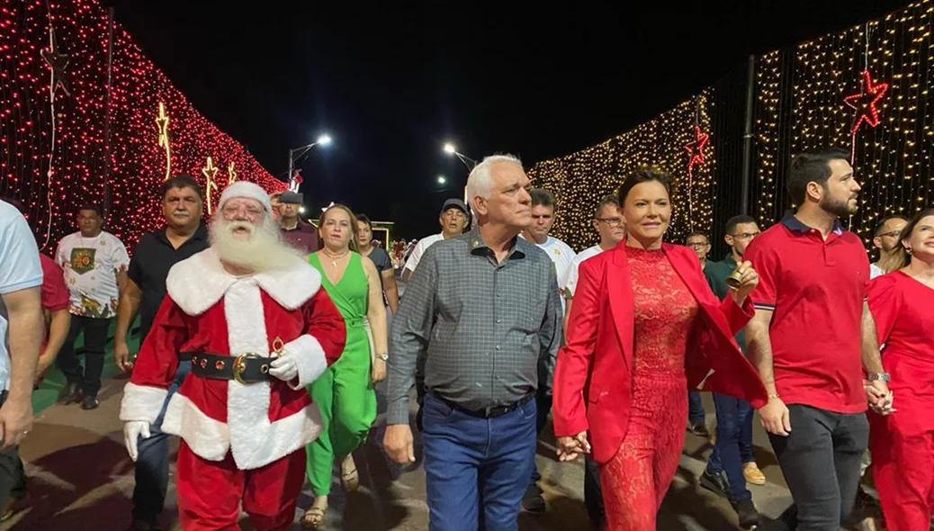 O governador do Estado do Piauí em exercício, Themístocles Filho, esteve no local