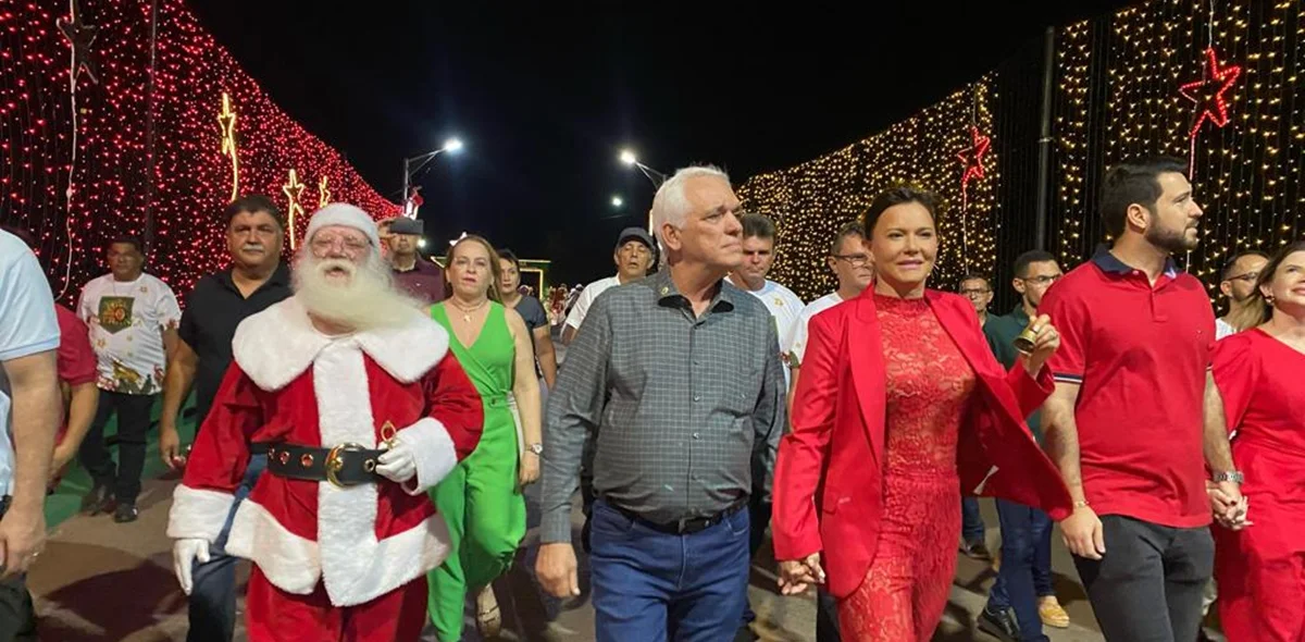 O governador do Estado do Piauí em exercício, Themístocles Filho, esteve no local