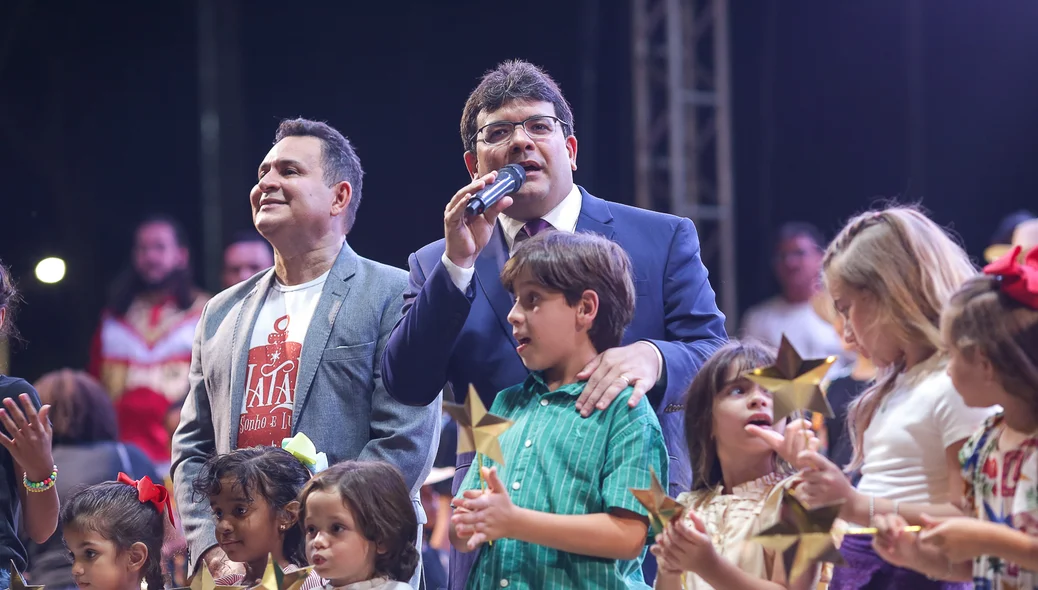 Governador na Abertura da decoração natalina do Karnak