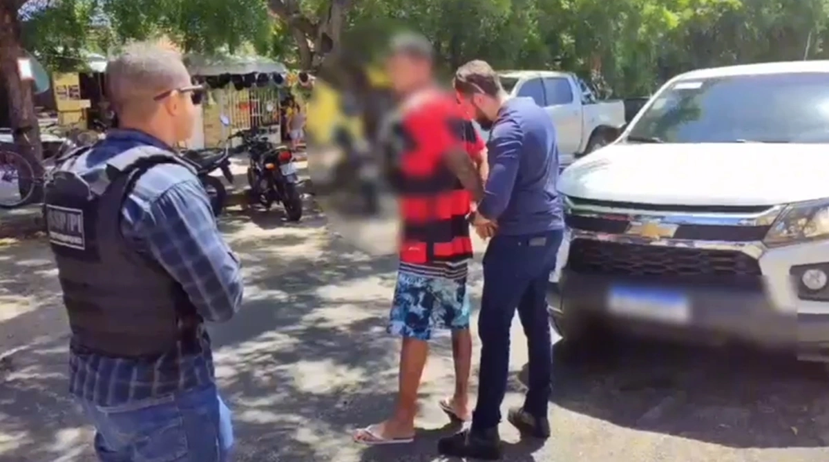 Homem de 44 anos é preso acusado de estuprar adolescente