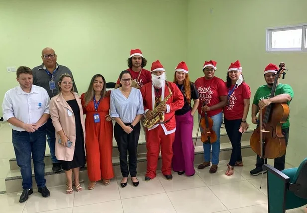 Hospital Estadual Dirceu Arcoverde promove Natal da Gratidão em Parnaíba