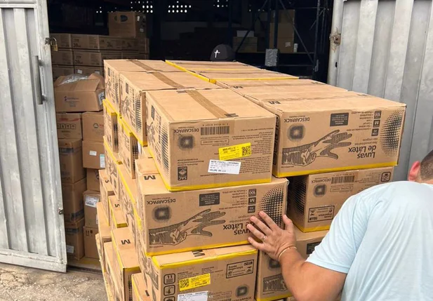 HUT recebeu nova remessa de insumos e medicamentos