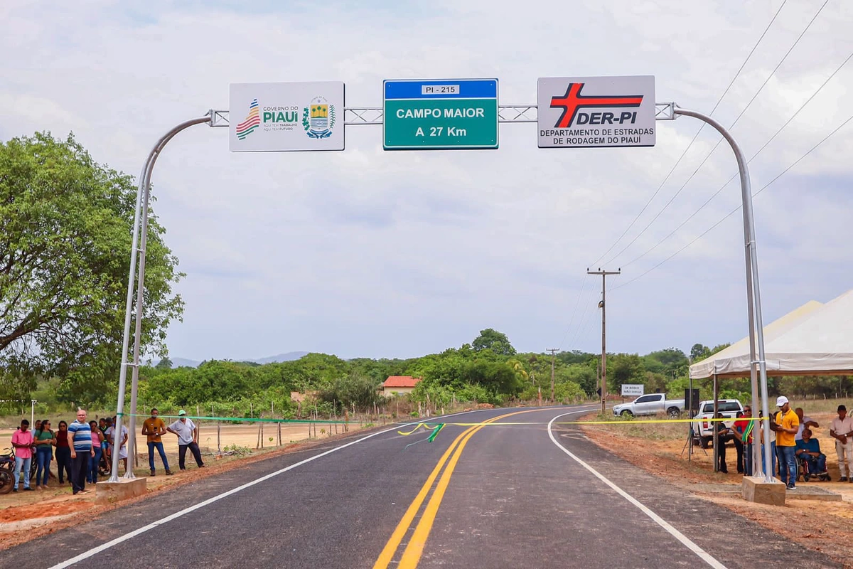 Inauguração da asfaltamento da rodovia PI 215