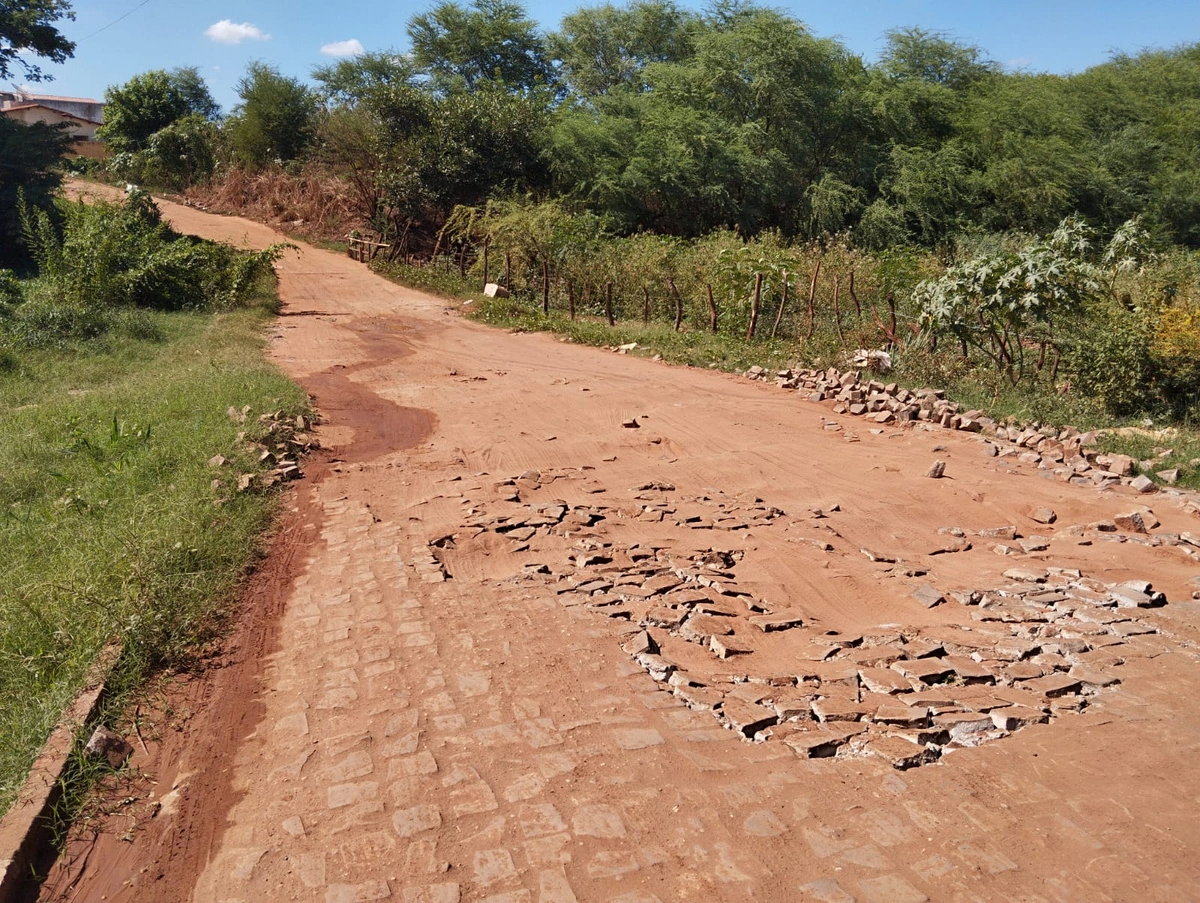 Local que teve a obra embargada pela prefeitura