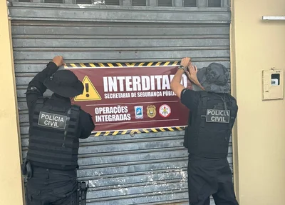 Loja fechada durante a nona fase da Operação Interditados