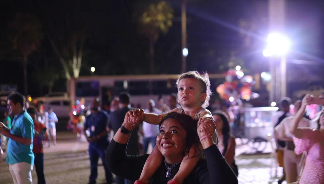 Mãe e filha na Vila de Natal da Alepi