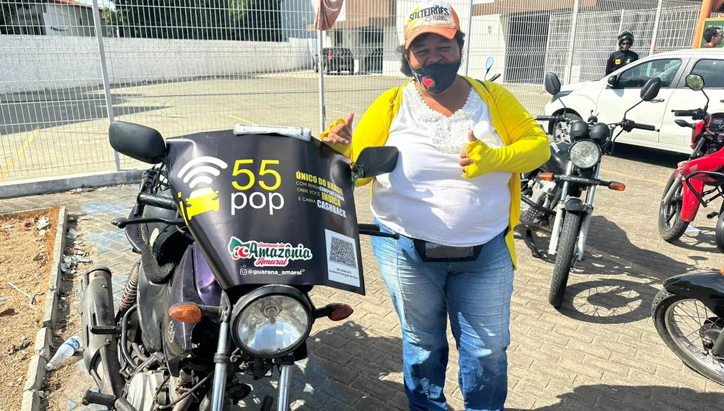 Manifestação contou com diversos motoristas