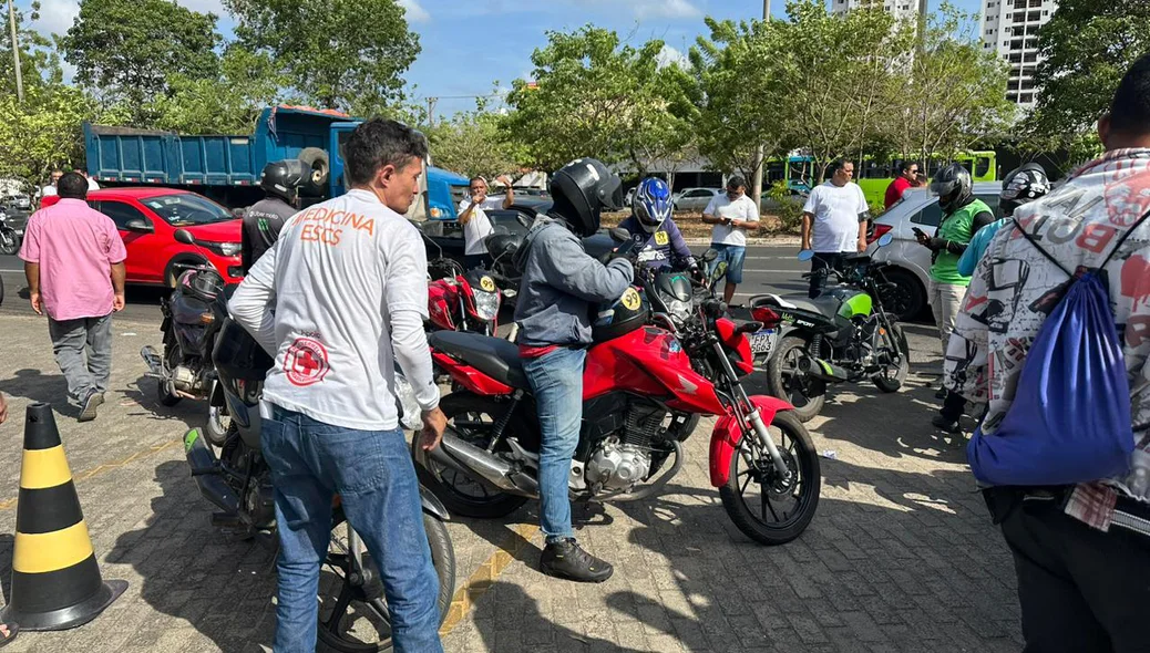 Manifestação na avenida João XXIII