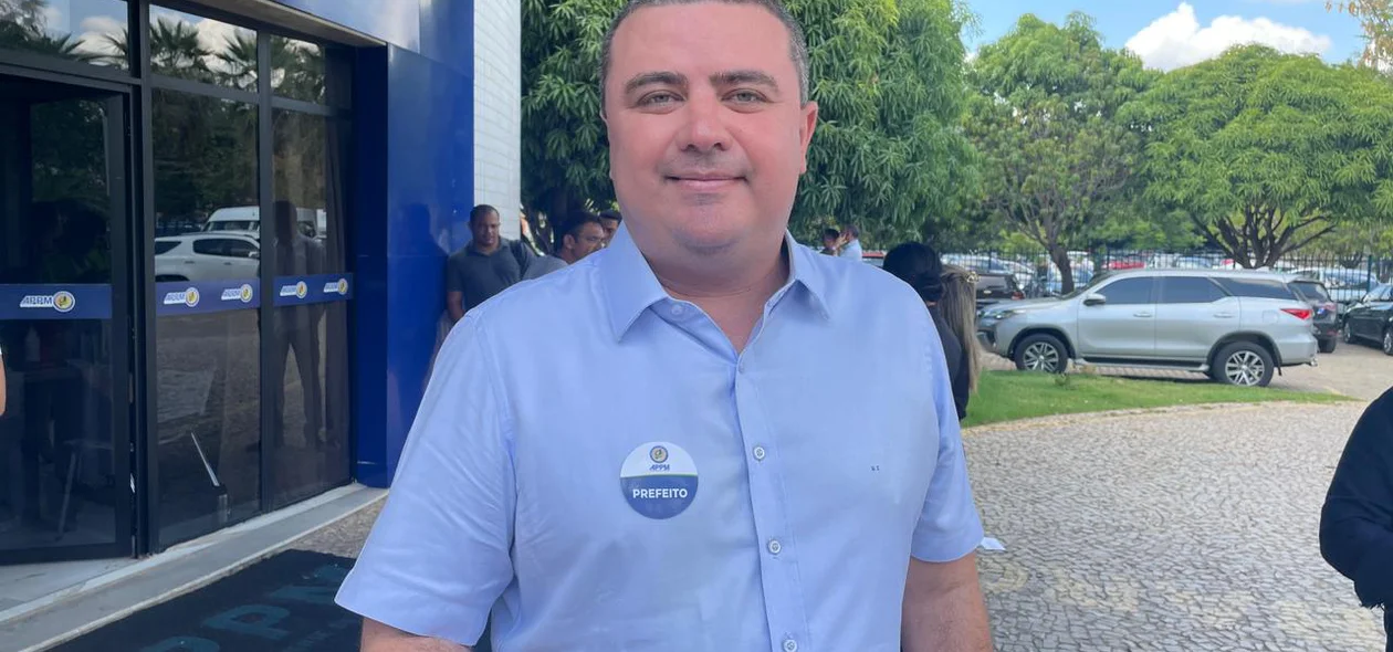 Nestor Elvas, prefeito de Bom Jesus