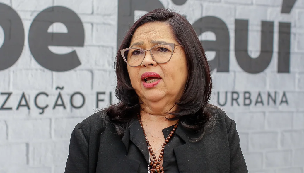Núbia Lopes, Secretária de Relações Sociais