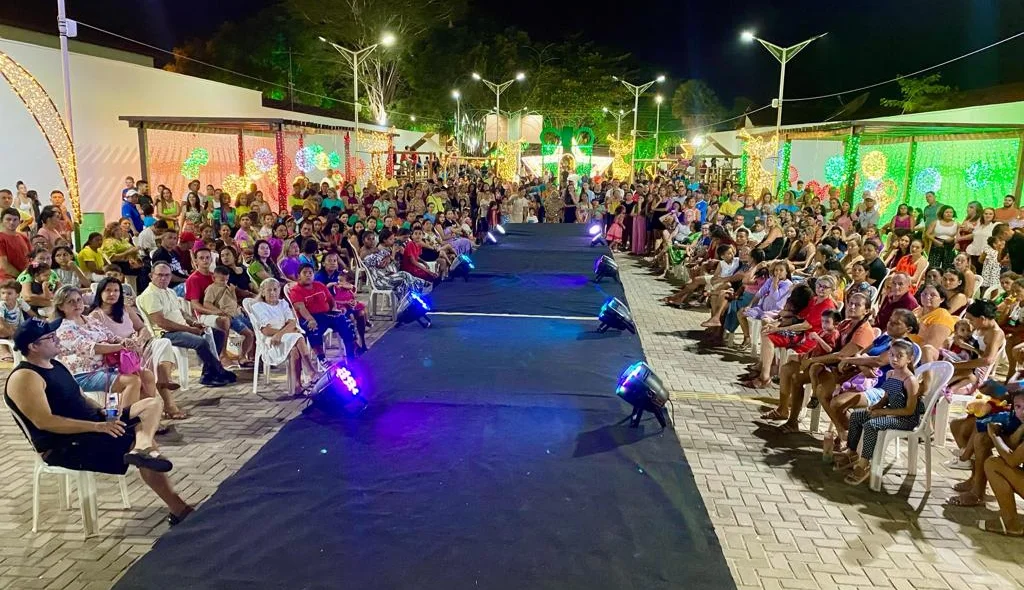 O evento contou com um desfile de moda
