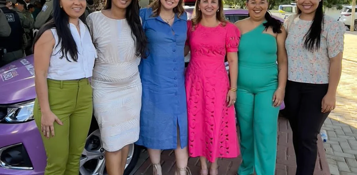 Prefeita Carmelita Castro e secretária Ivana Amorim comemoram instalação da Patrulha Maria da Penha