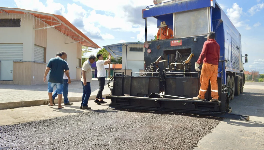 Prefeitura de Campo Maior realiza melhorias na Avenida Santo Antônio
