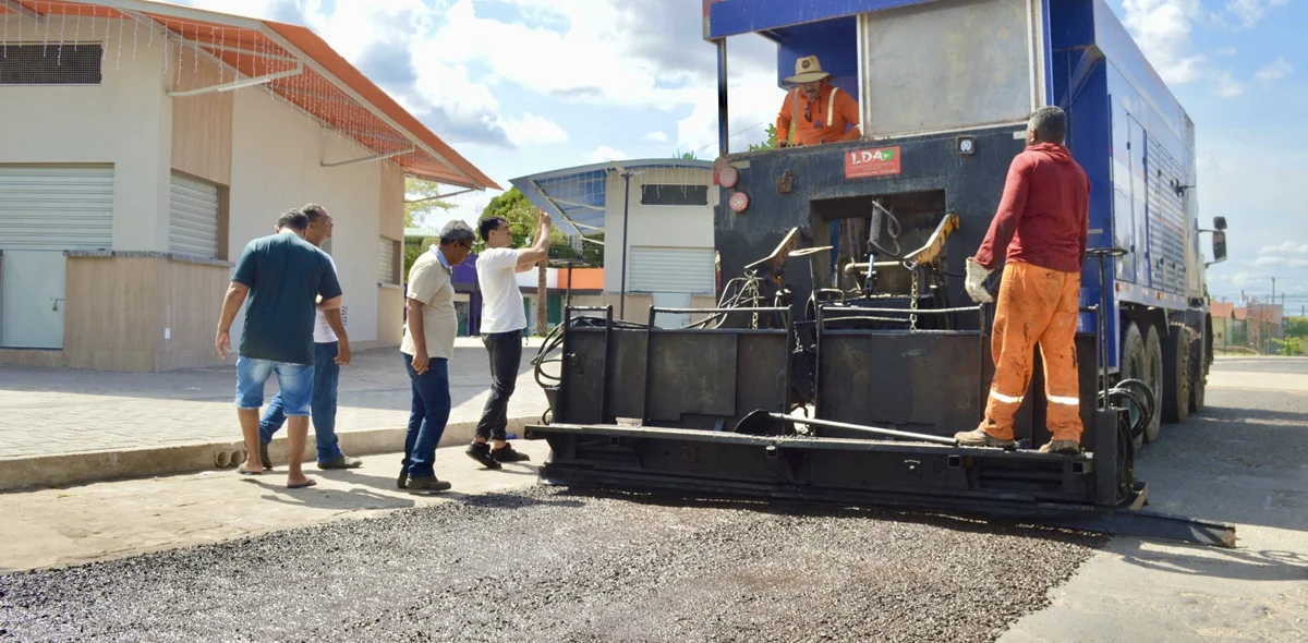 Prefeitura de Campo Maior realiza melhorias na Avenida Santo Antônio