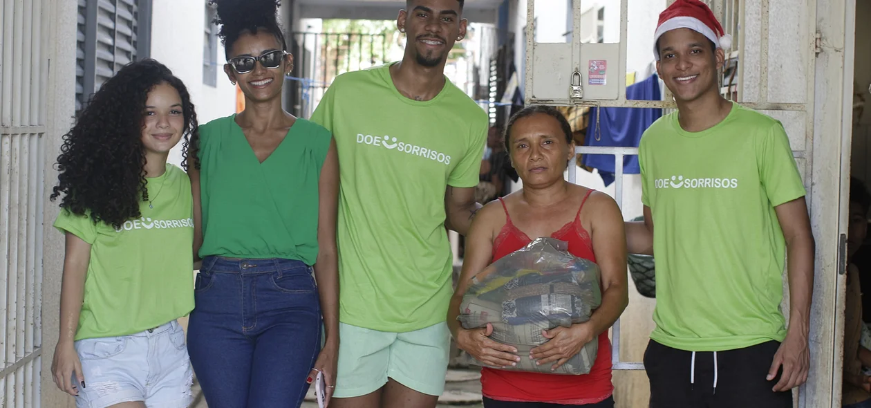 Projeto Doe Sorrisos realizou uma ação do Torquato Neto