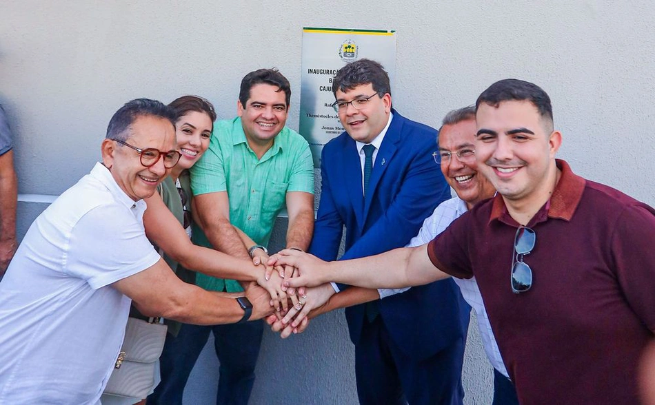 Rafael Fonteles inaugura aeroporto de Barra Grande