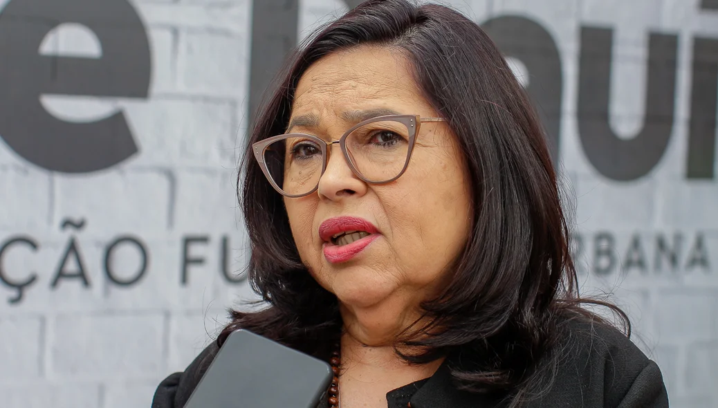 Secretária de Relações Sociais, Núbia Lopes