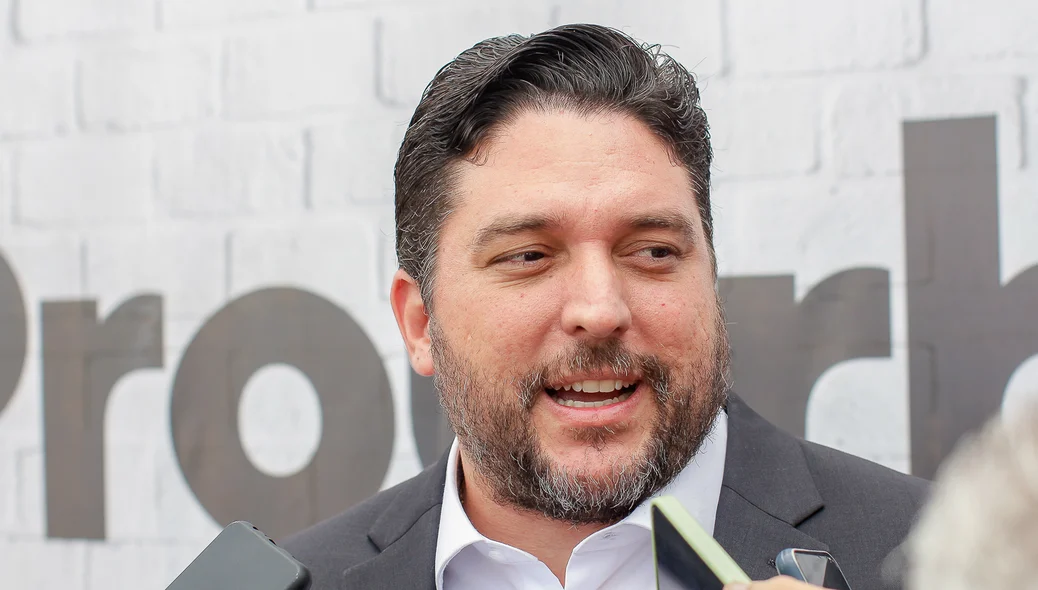 Secretário Samuel Pontes