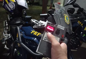 Motorista é preso por embriaguez ao volante após fugir da PRF na BR 343 em Teresina