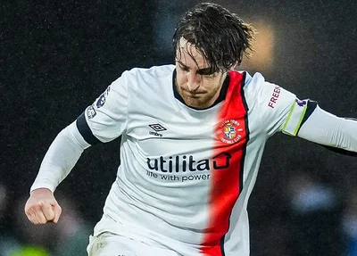 Tom Lockyer, capitão do Luton Town