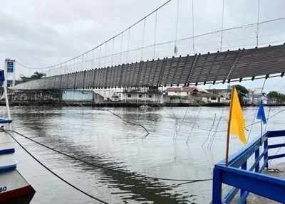 A ponte tinha capacidade máxima de 20 pessoas