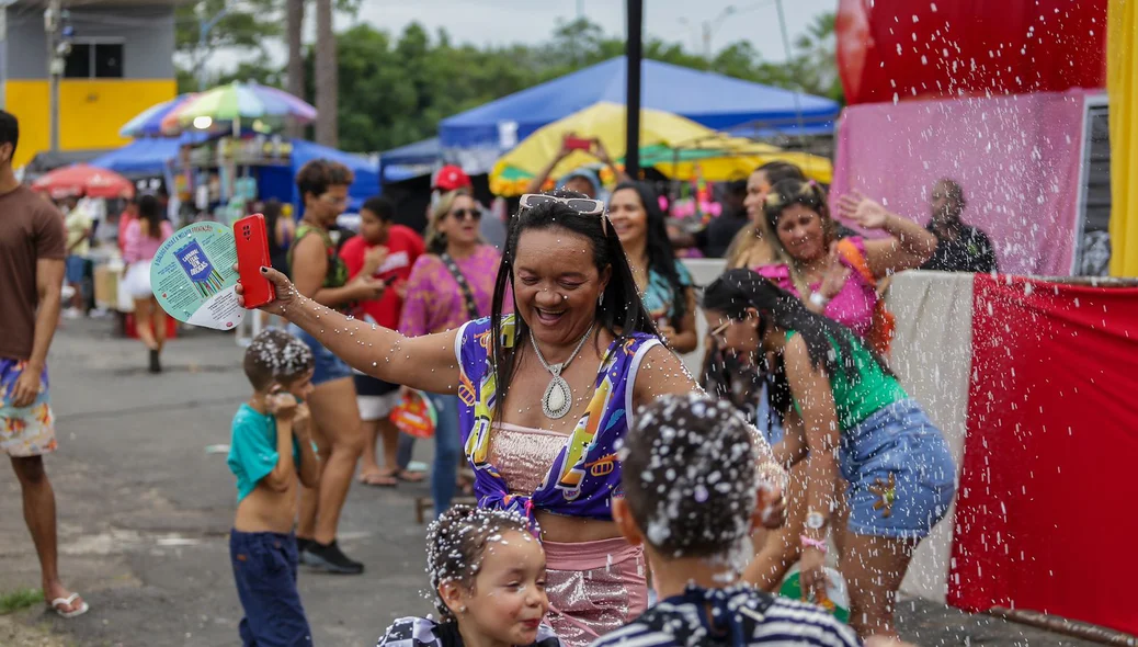 Alegria no bloco Vaca Atolada