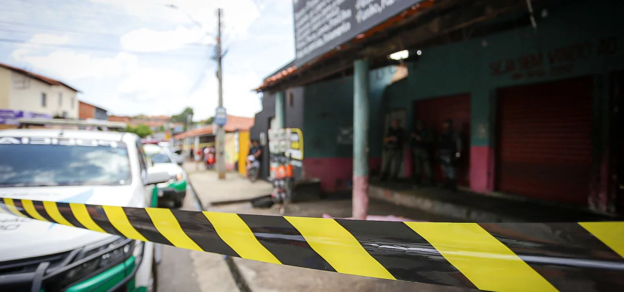 Área foi isolada pela Polícia Militar