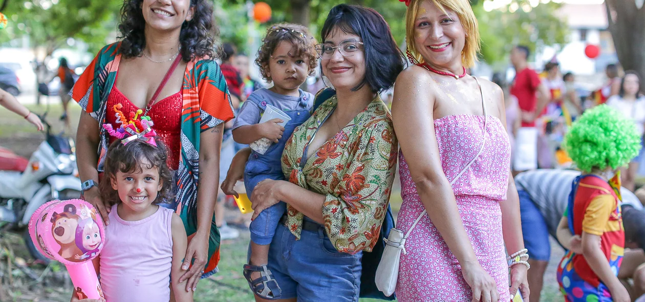 Bloco reuniu muita família