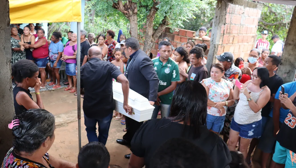 Casal e sobrinho foram velados e sepultados em São Pedro do Piauí