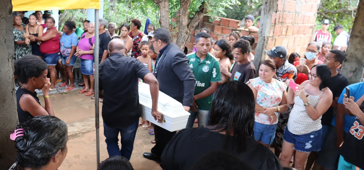 Casal e sobrinho foram velados e sepultados em São Pedro do Piauí