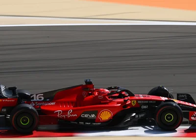 Charles Leclerc liderou a manhã de testes desse sábado (25)