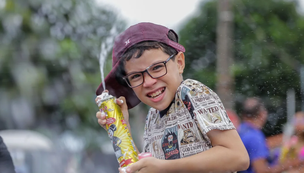 Criança feliz