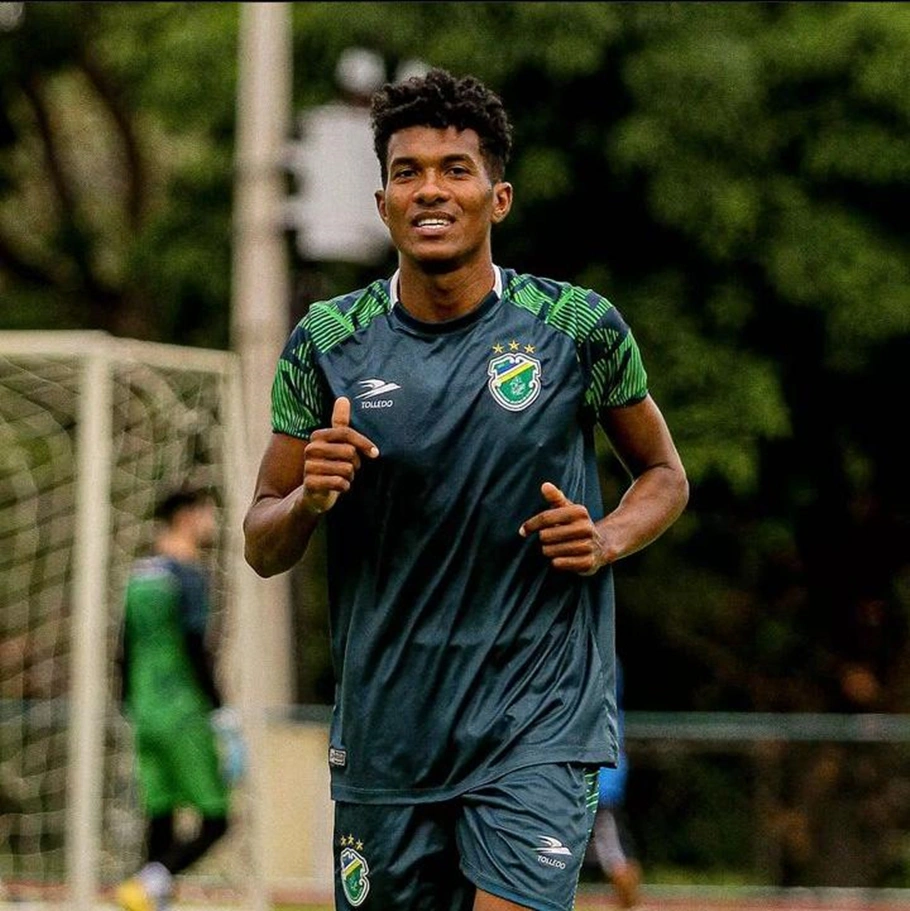 Daelson caiu no BID e está apto para ser relacionado no domingo