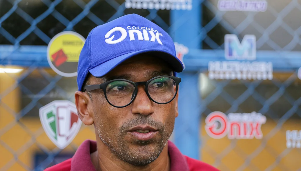 Eduardo, técnico do Fluminense-PI