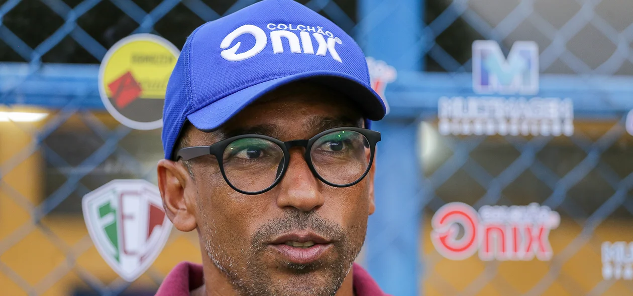 Eduardo, técnico do Fluminense-PI