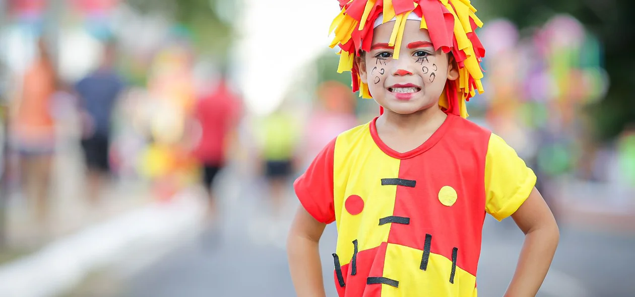Emília, a boneca que virou gente e foi para o Corso de Teresina