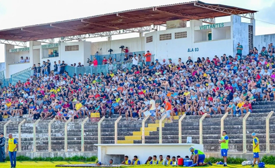 Estádio Tibério Nunes
